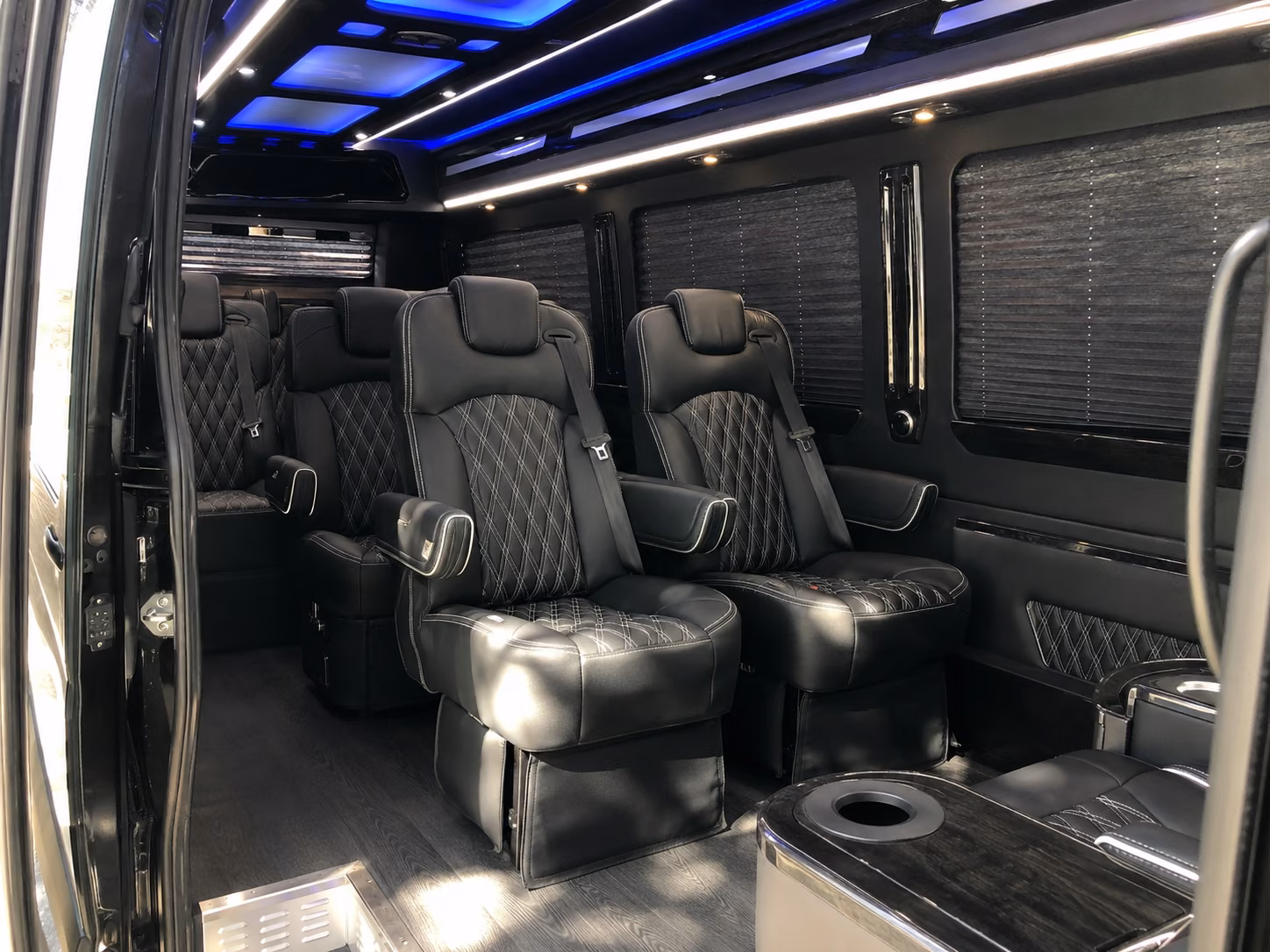 chula vista 10 passenger sprinter van inside