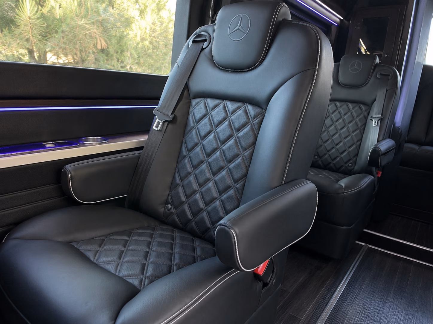 chula vista 10 passenger sprinter van interior