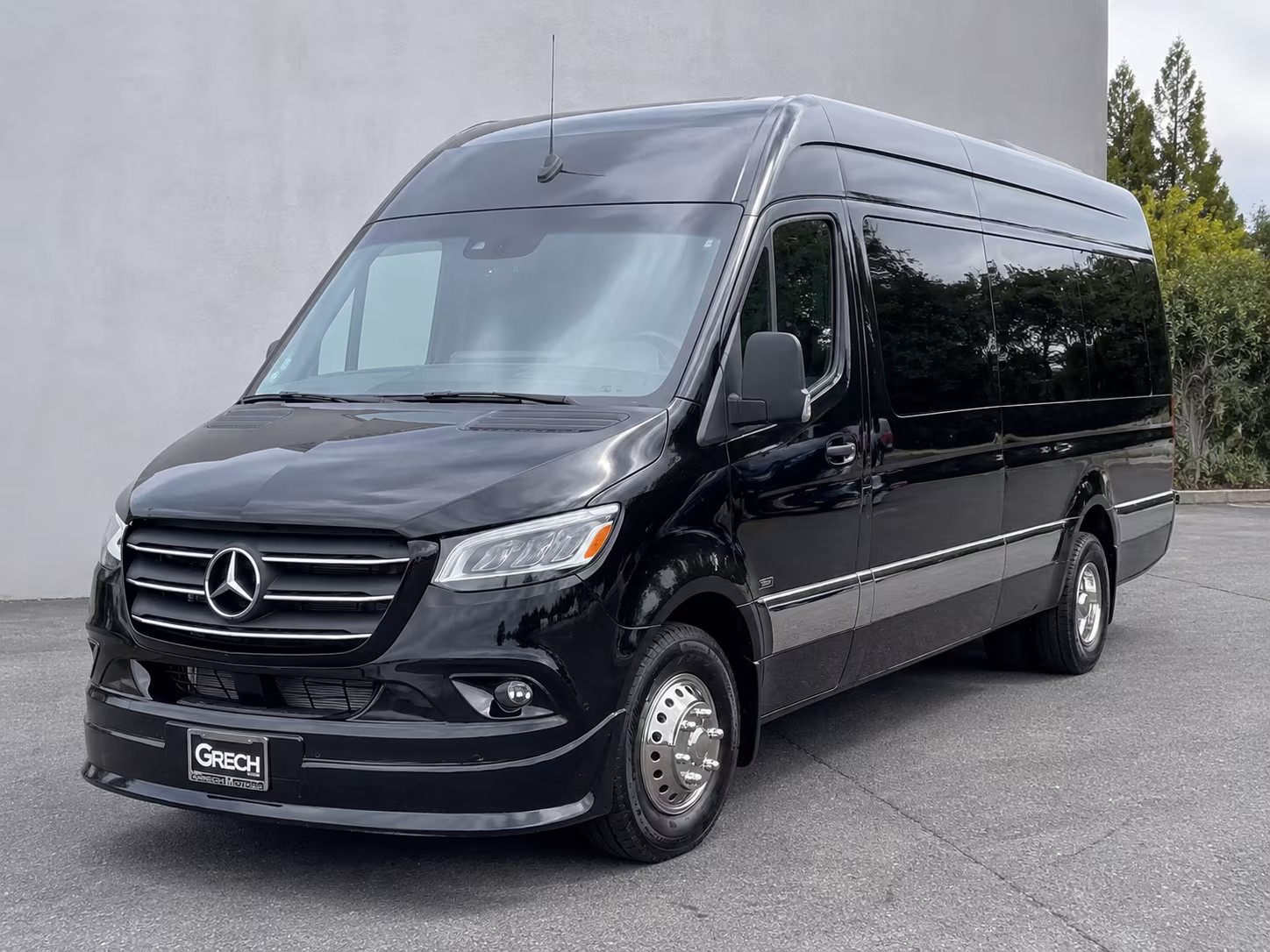 chula vista 12 passenger sprinter van