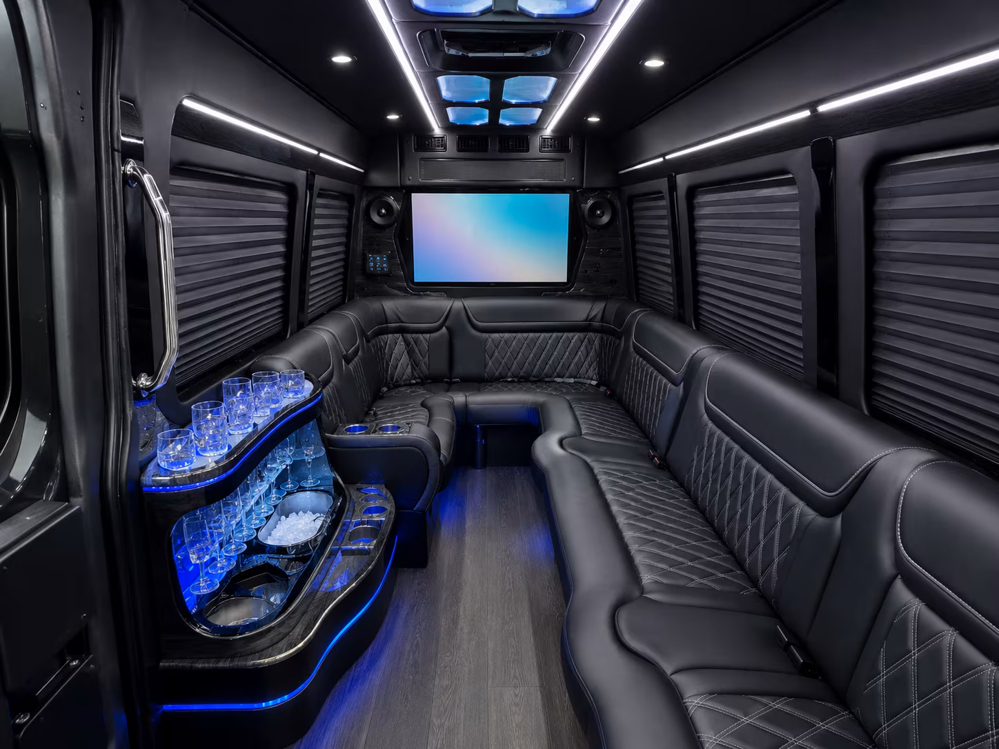 find the perfect transportation for your next corporate event 2